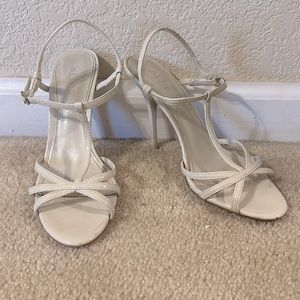 Strappy Aldo sandals! Perfect for spring! 💐🌻🌷